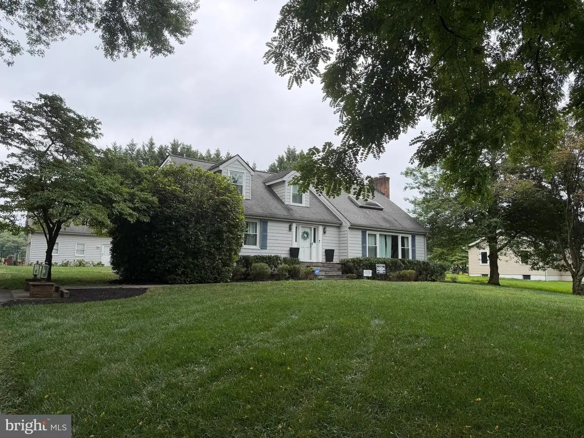 13805 Berryville, Germantown, MD 20874 - #1