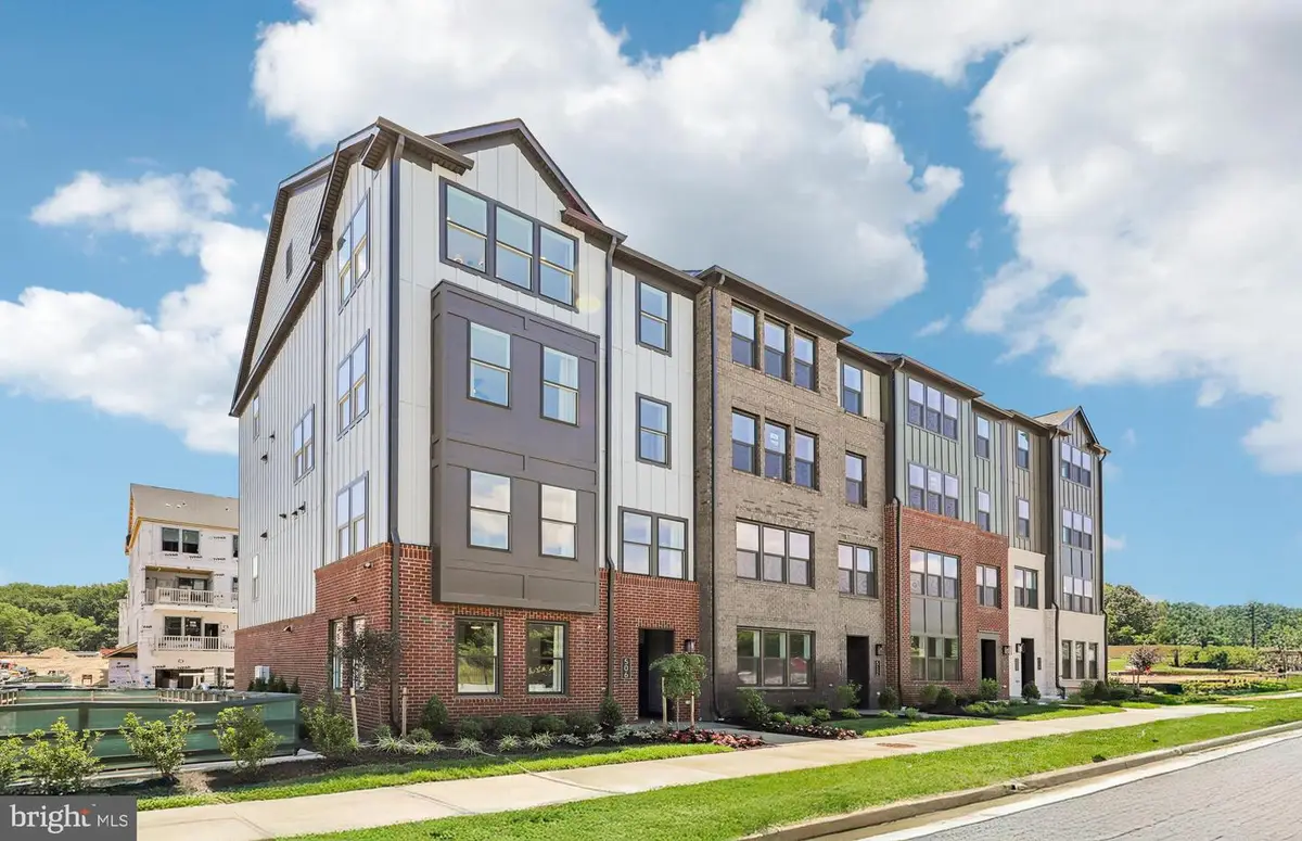 516 Parkview Ave, Gaithersburg, MD 20878 - #1
