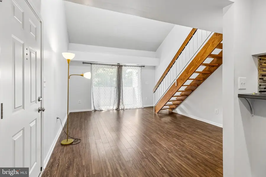 1639 Carriage House Ter #1639-h, Silver Spring, MD 20904 - #3