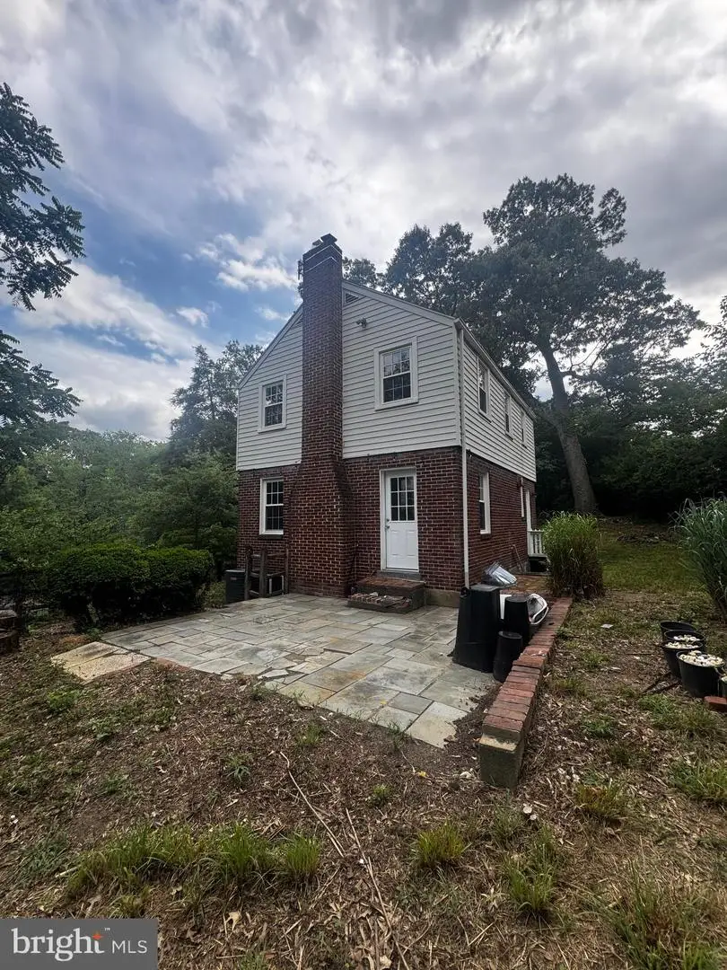 908 Glaizewood Ct, Takoma Park, MD 20912 - #2