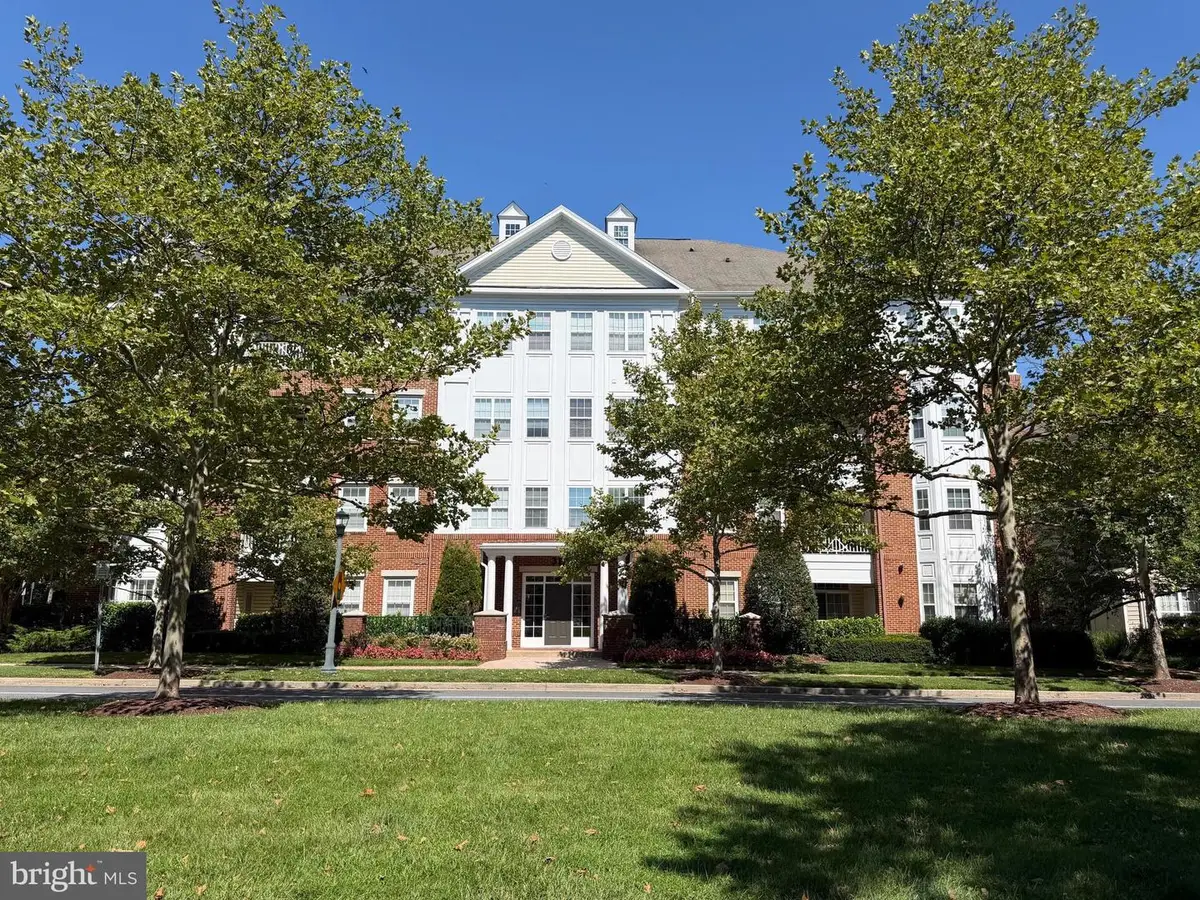 315 King Farm Blvd #301, Rockville, MD 20850 - #1