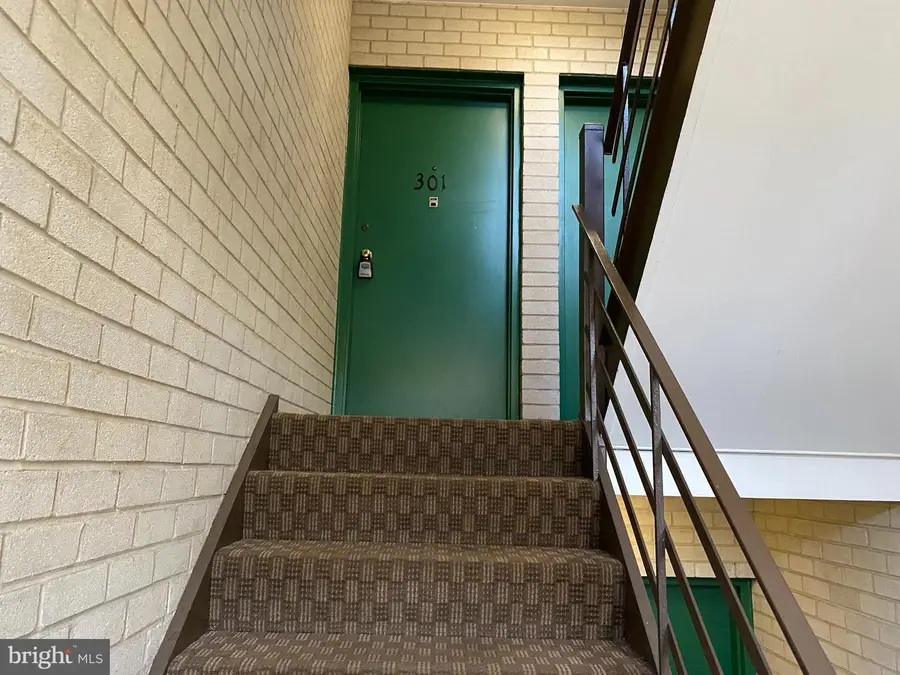 10224 Rockville Pike #301, Rockville, MD 20852 - #2