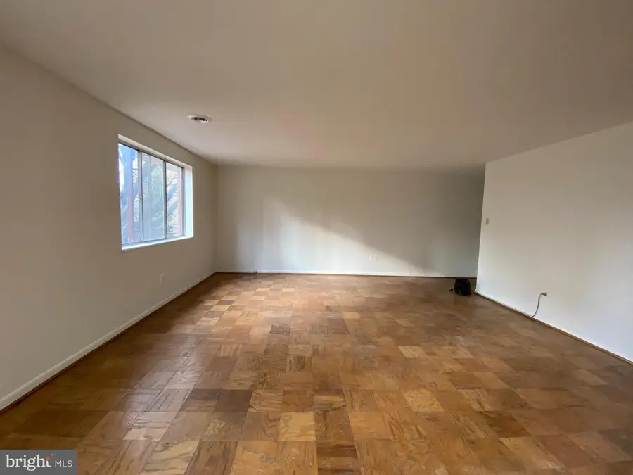 10224 Rockville Pike #301, Rockville, MD 20852 - #3