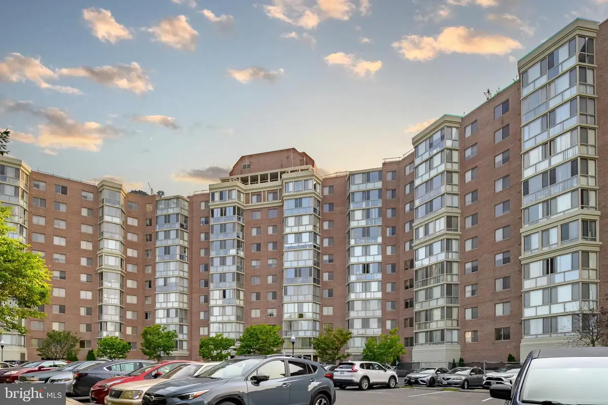 3200 N Leisure World Blvd #111, Silver Spring, MD 20906 - #1