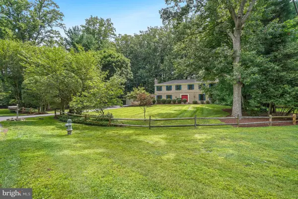 11701 Beekman Pl, POTOMAC, MD 20854