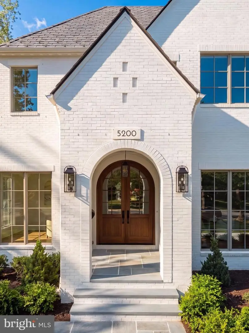 5200 Dorset Ave, Chevy Chase, MD 20815 - #2