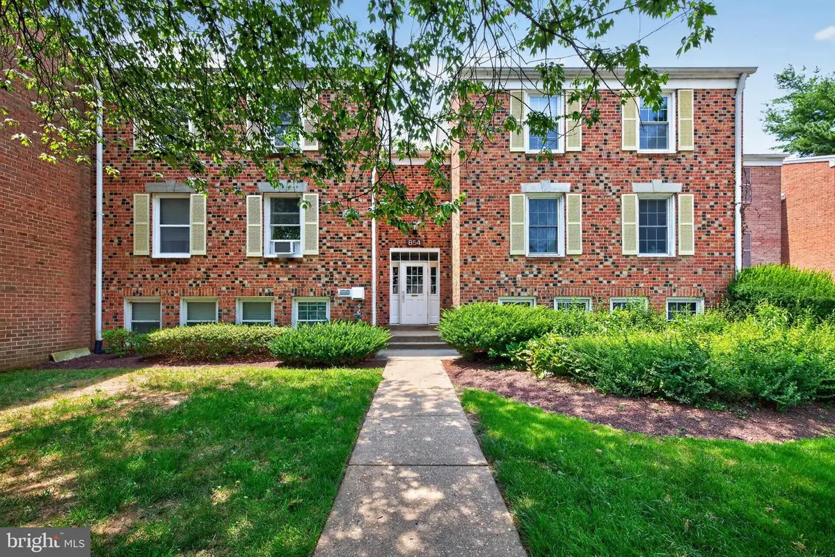 854 Quince Orchard Blvd #202, Gaithersburg, MD 20878 - #1