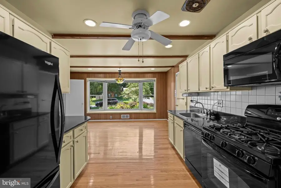 14805 Flintstone Ln, Silver Spring, MD 20905 - #2