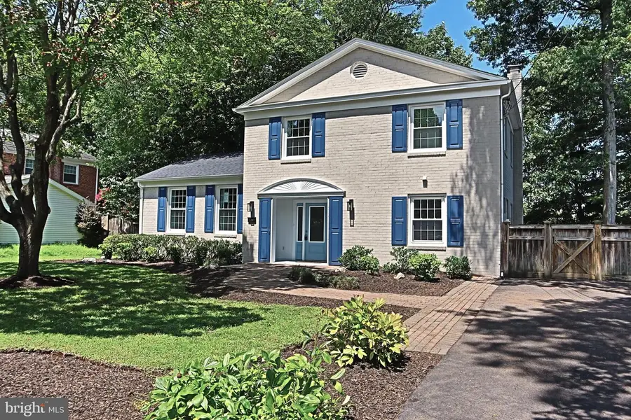 1289 Bartonshire Way, Potomac, MD 20854 - #2