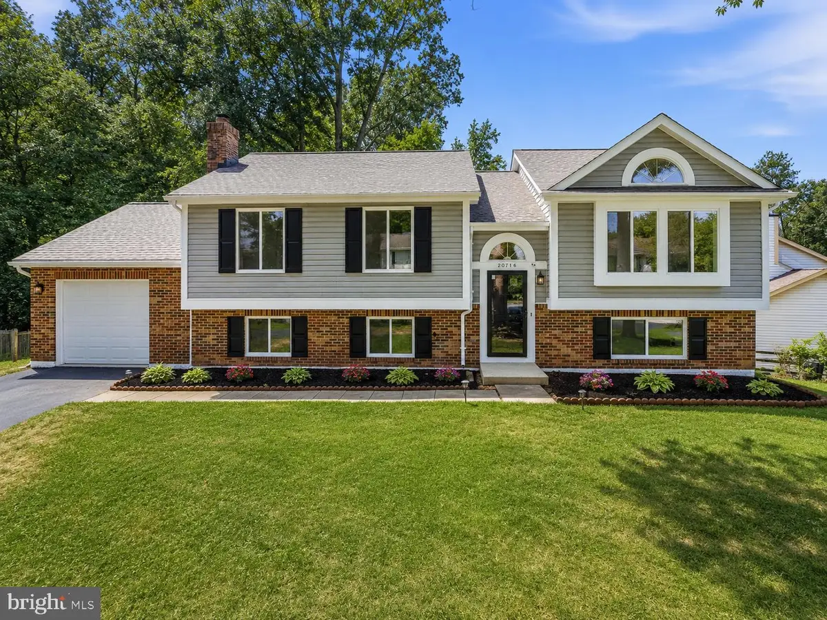 20716 Scottsbury Dr, Germantown, MD 20876 - #1