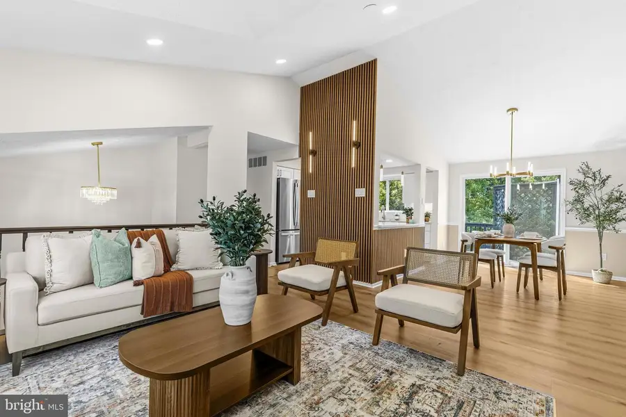 20716 Scottsbury Dr, Germantown, MD 20876 - #3