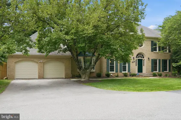 9213 Mistwood Dr, POTOMAC, MD 20854