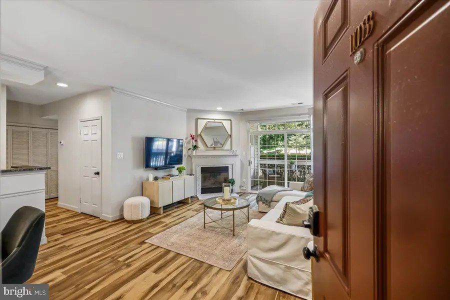 5918 Barbados Pl #103, Rockville, MD 20852 - #3