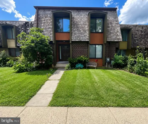 9463 Hickory View, GAITHERSBURG, MD 20886