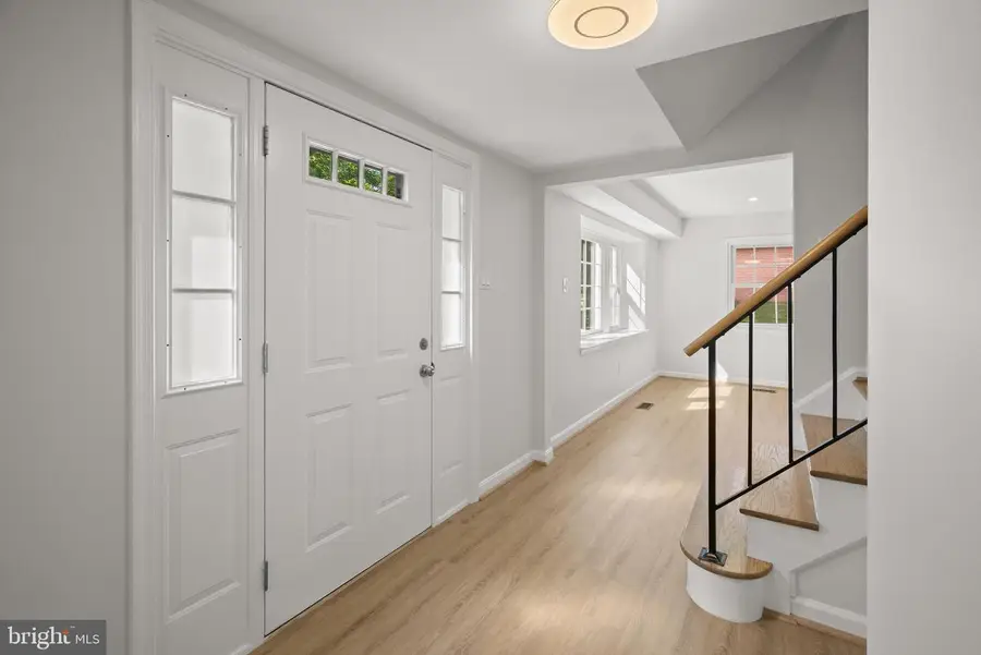2801 Village Ln, Silver Spring, MD 20906 - #3