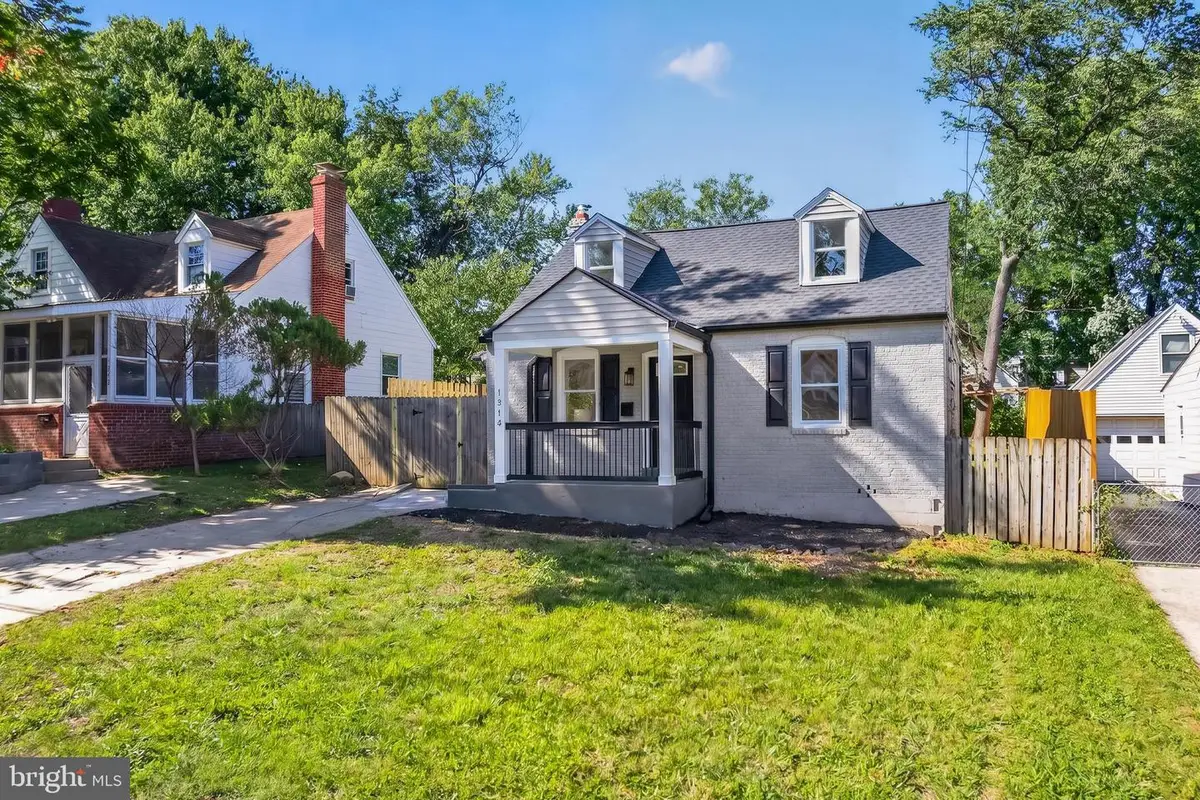1014 Crawford Dr, Rockville, MD 20851 - #1
