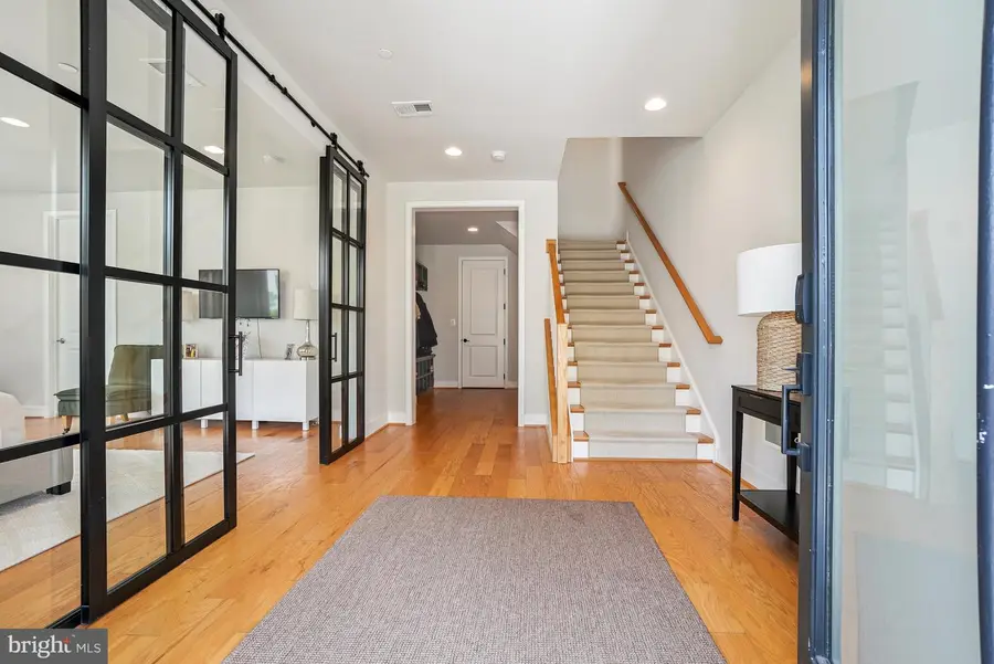 9775 Sanvitalia St, Bethesda, MD 20817 - #3