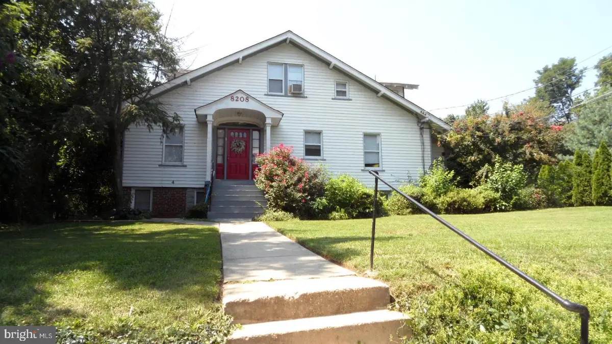 8208 Greenwood Ave, Takoma Park, MD 20912 - #1