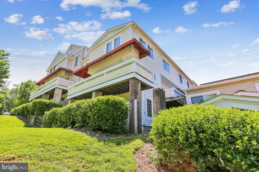 9803 Dockside Ter, Gaithersburg, MD 20886 - #3