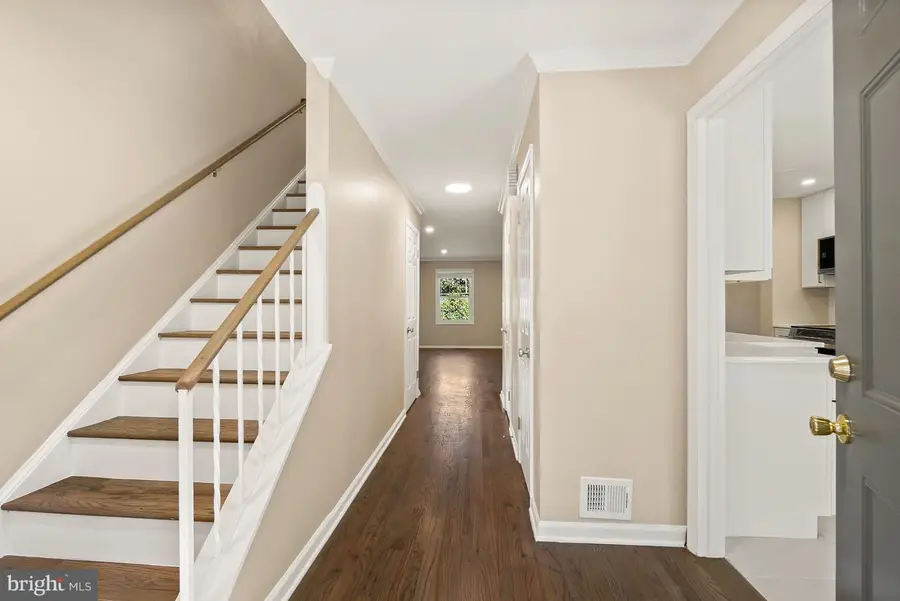 7602 Westlake Ter #19, Bethesda, MD 20817 - #3