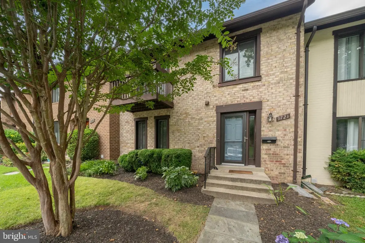 9721 Shadow Oak Dr, Montgomery Village, MD 20886 - #1