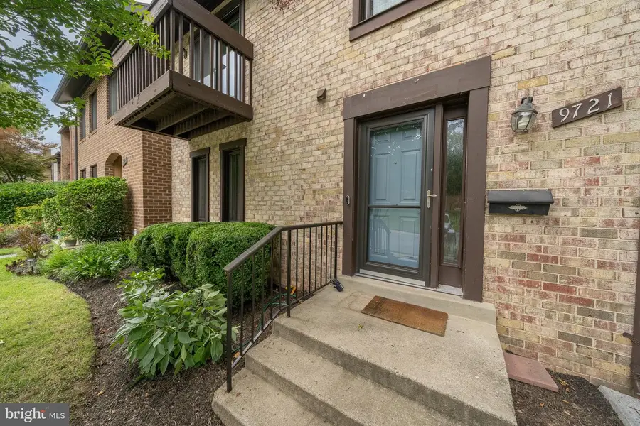 9721 Shadow Oak Dr, Montgomery Village, MD 20886 - #3
