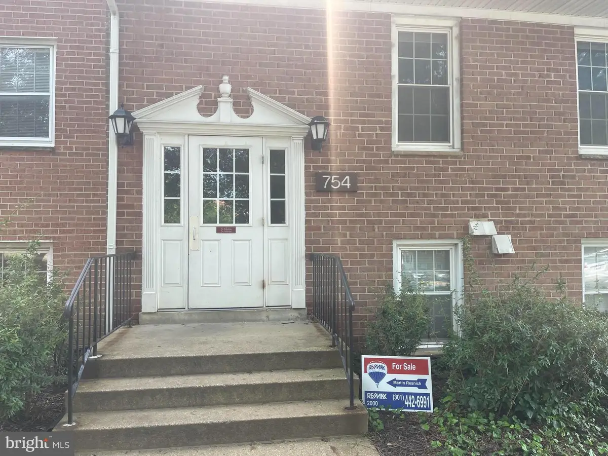 754 Quince Orchard Blvd #p-2, Gaithersburg, MD 20878 - #1