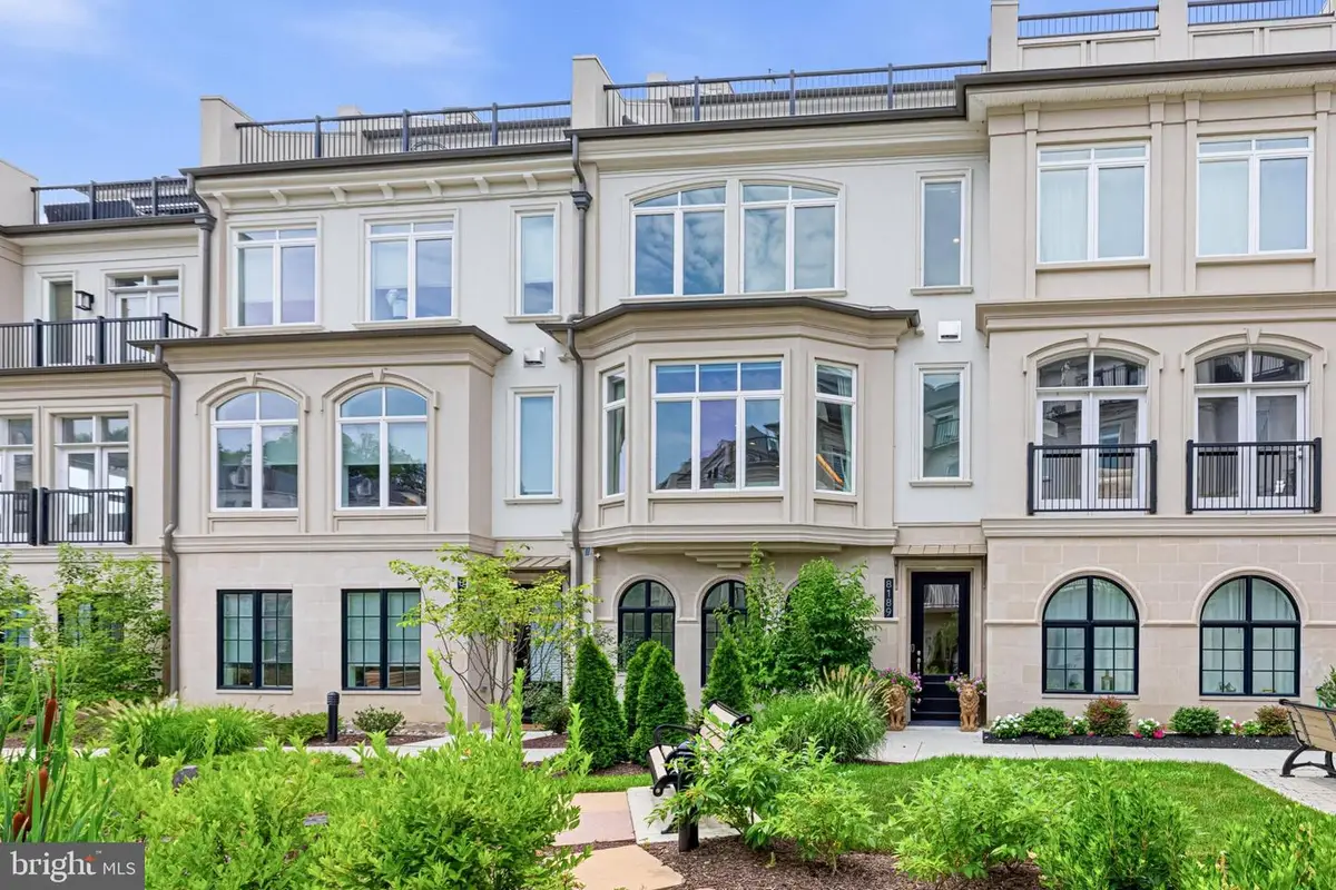 8189 River Rd, Bethesda, MD 20817 - #1
