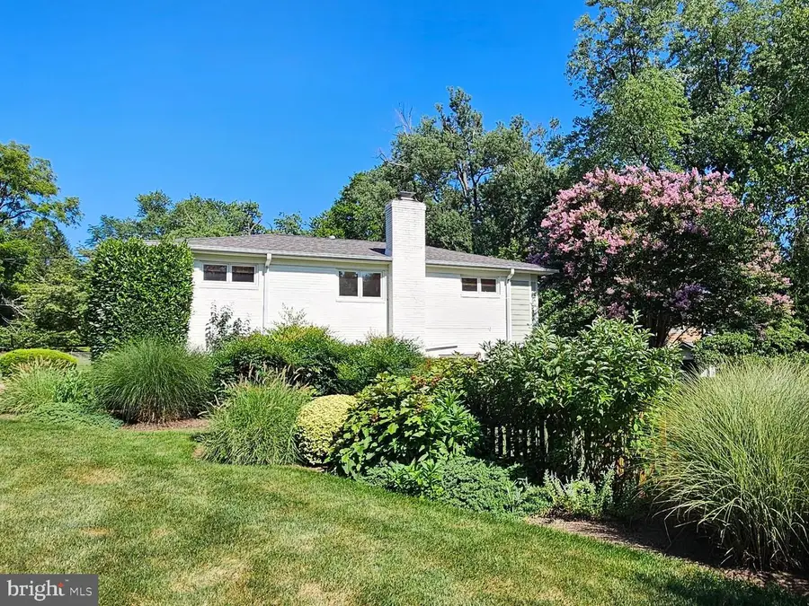 5030 Alta Vista Rd, Bethesda, MD 20814 - #3