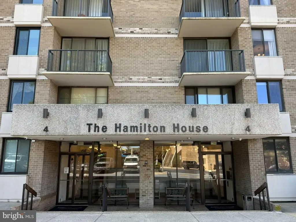4 Monroe St #4-709, Rockville, MD 20850 - #1