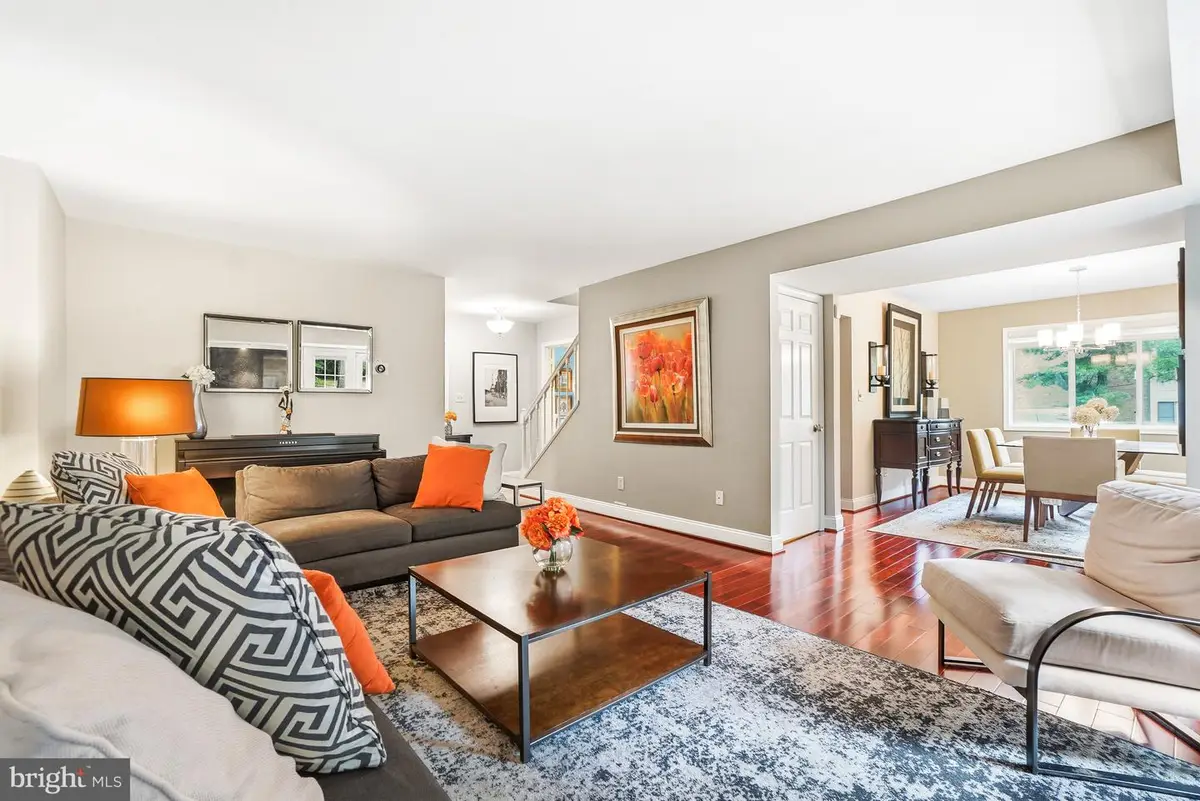 20600 Highland Hall Dr, Montgomery Village, MD 20886 - #1