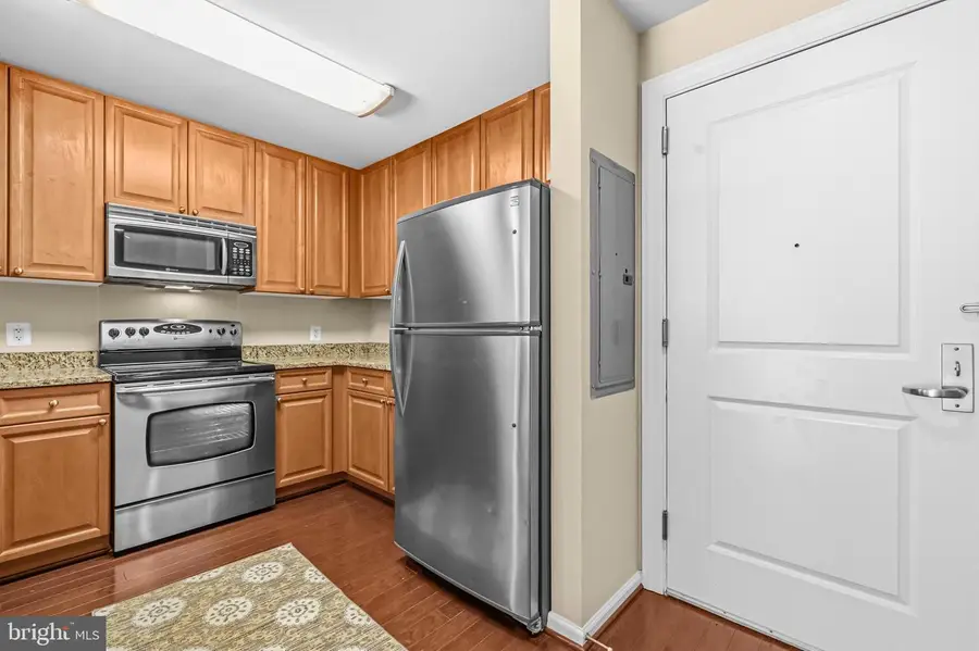 11700 Old Georgetown Rd #1007, North Bethesda, MD 20852 - #2
