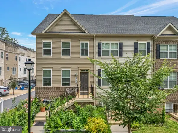 743 Weald Way, CLARKSBURG, MD 20871