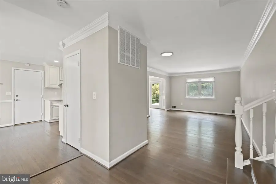 12028 Apple Knoll Ct, North Potomac, MD 20878 - #2