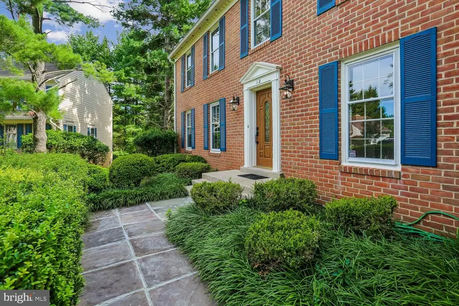 12 Lily Pond Ct, Rockville, MD 20852 - #3