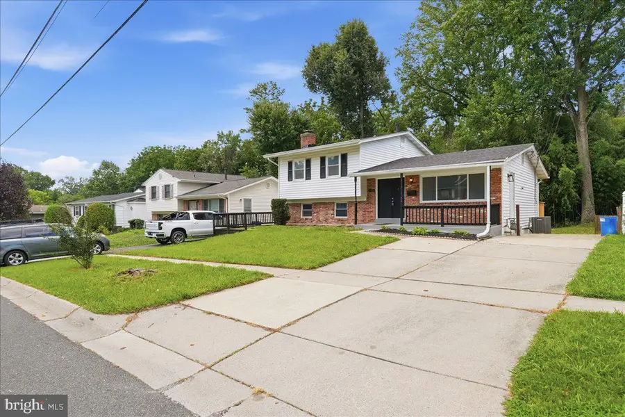 5014 Macon Rd, Rockville, MD 20852 - #2