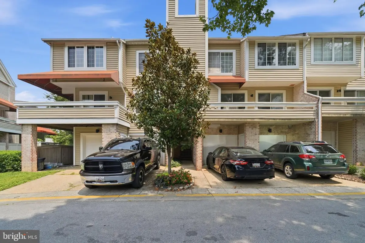 9843 Dockside Ter, Gaithersburg, MD 20886 - #1