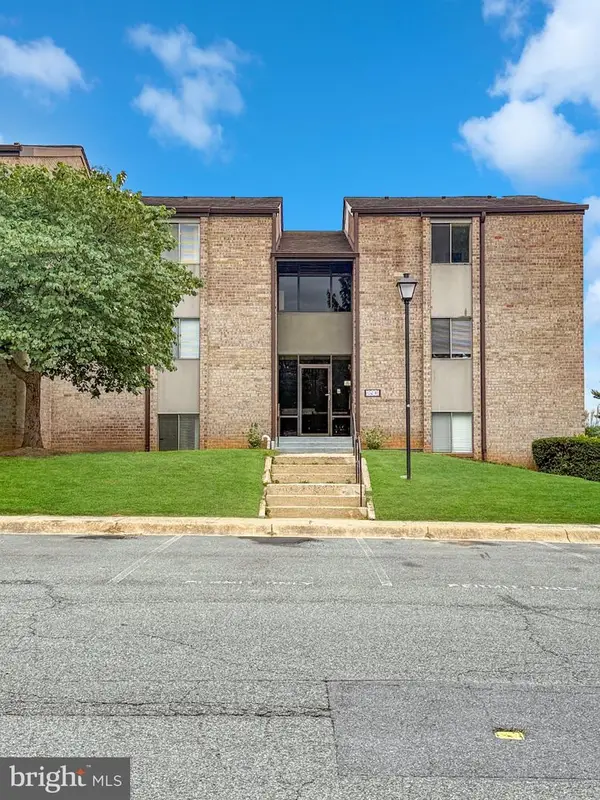 18901 Smoothstone Way #i-6, MONTGOMERY VILLAGE, MD 20886