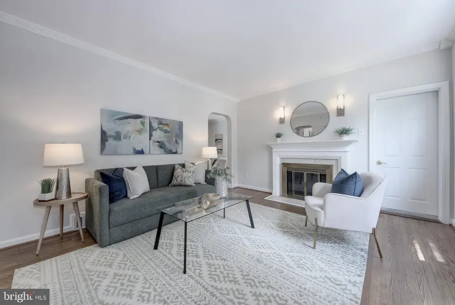 615 Gist Ave, Silver Spring, MD 20910 - #2