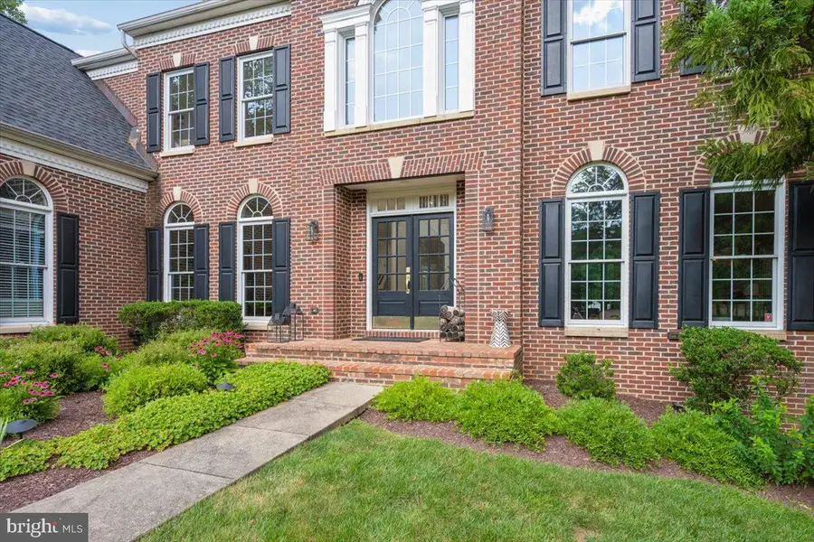 22305 Bertie Farm Ct, Laytonsville, MD 20882 - #2