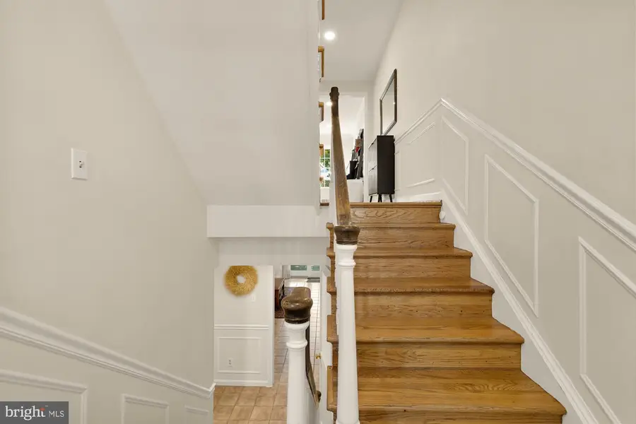 3559 Hamlet Pl, Chevy Chase, MD 20815 - #3