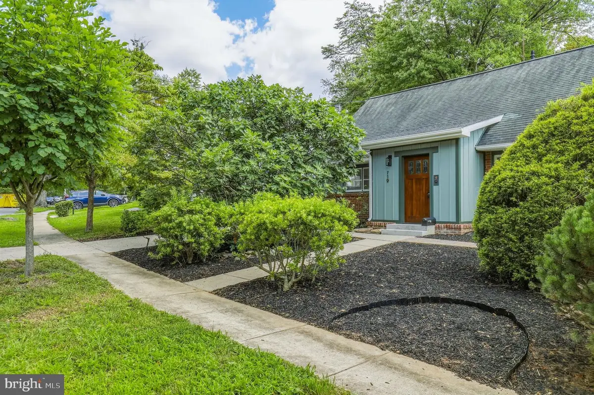 710 Dryden St, Silver Spring, MD 20901 - #1