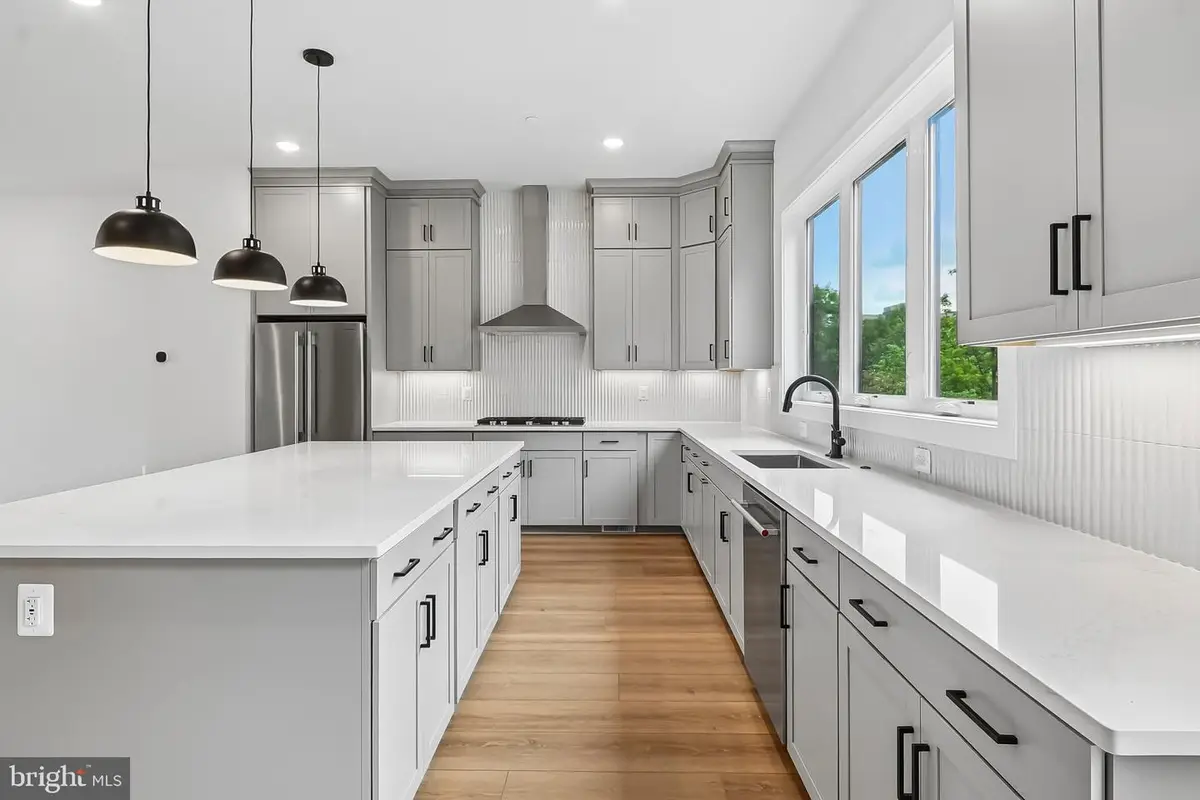 6326 Cetus Ln, North Bethesda, MD 20852 - #1