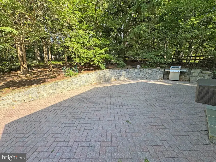 14303 Northwyn Dr, Silver Spring, MD 20904 - #2