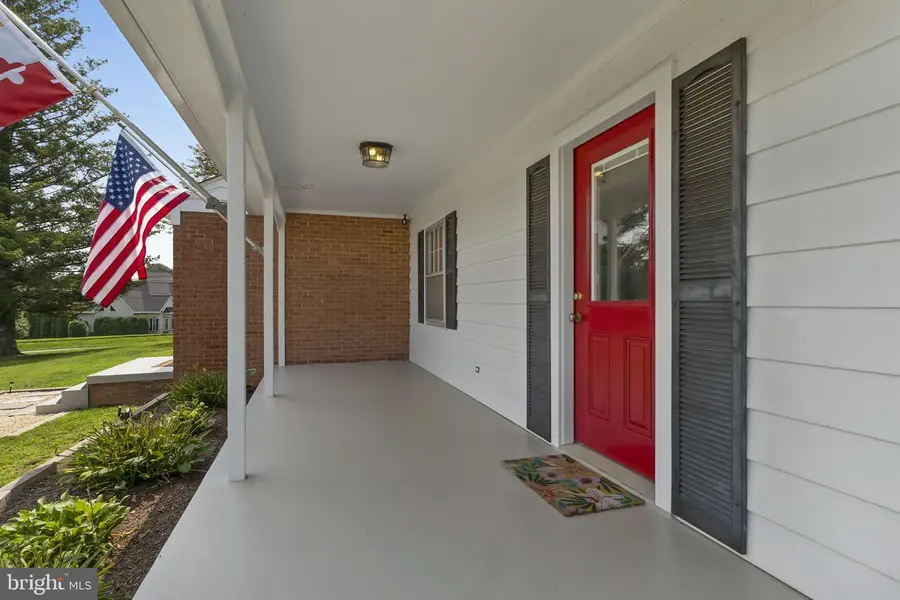 24100 Doreen Dr, Gaithersburg, MD 20882 - #3