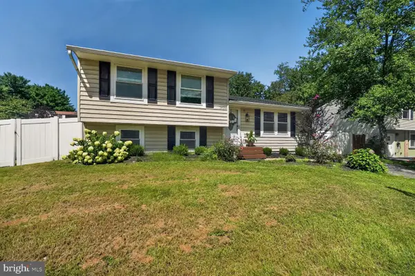 19200 Saint Johnsbury Ln, GERMANTOWN, MD 20876