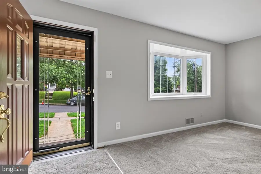 13306 Keating St, Rockville, MD 20853 - #3
