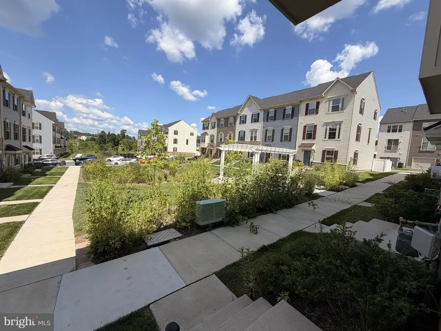 9827 Posterity Ln, Montgomery Village, MD 20886 - #2