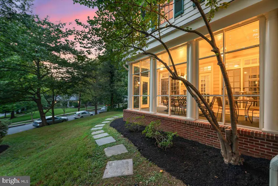 6807 Meadow Ln, Chevy Chase, MD 20815 - #3