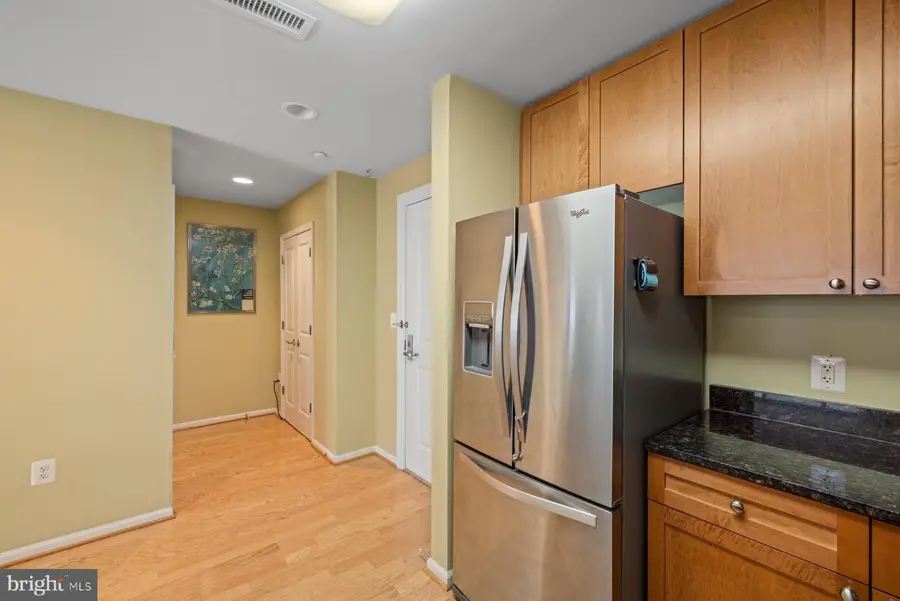 11700 Old Georgetown Rd #806, North Bethesda, MD 20852 - #3